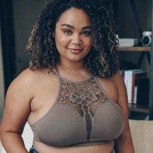 New Seamless High Neck  Bralette Mocha Plus Size